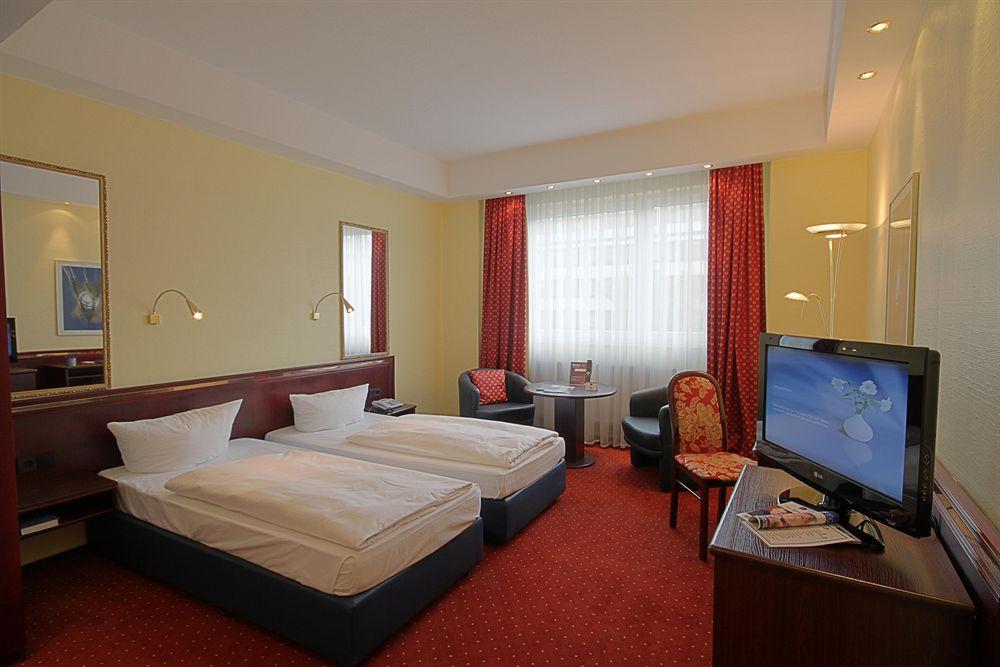 Western Zur Post 4* Brema